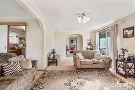 Property photo of 1 Rampart Avenue Glen Waverley VIC 3150