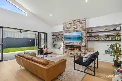 Property photo of 15 Terragong Street Tullimbar NSW 2527
