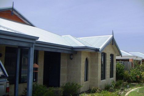 5 Simmonds Pass, Ellenbrook, WA 6069