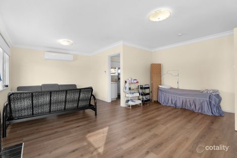 Property photo of 2 Picken Court Springvale VIC 3171