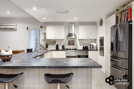 Property photo of 235 Parish Road Iona VIC 3815