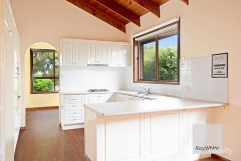 Property photo of 219 Burrowye Crescent Keilor VIC 3036