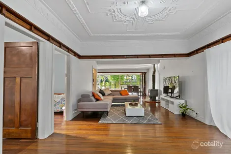 Property photo of 209 Venner Road Fairfield QLD 4103