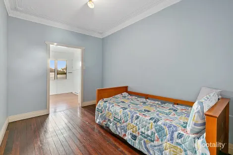 Property photo of 209 Venner Road Fairfield QLD 4103