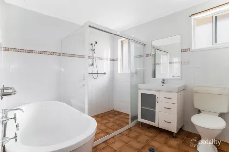 Property photo of 30 Blackbutt Way Barrack Heights NSW 2528