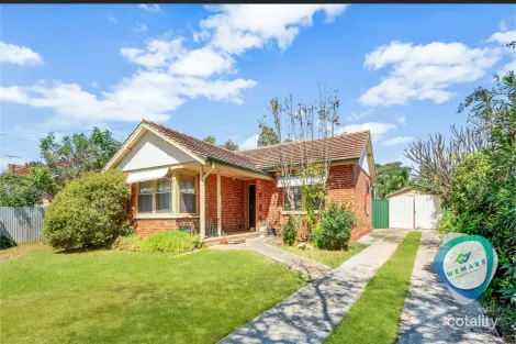 26 Rollison Rd, Elizabeth Vale, SA 5112