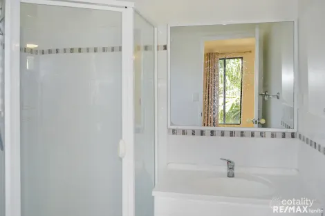 Property photo of 2 Carob Close Middle Park QLD 4074