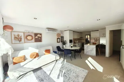 Property photo of 2/29 Main Road Clayton South VIC 3169
