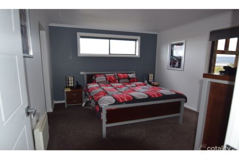 Property photo of 22 Bronzewing Avenue Newnham TAS 7248