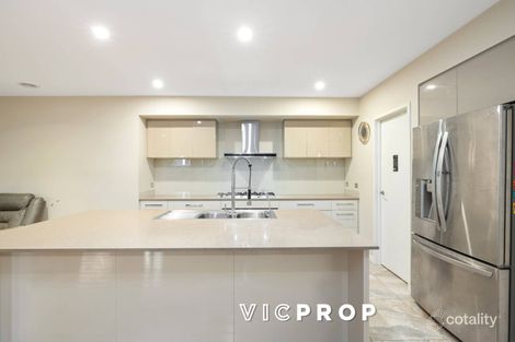 Property photo of 3 Marble Road Point Cook VIC 3030