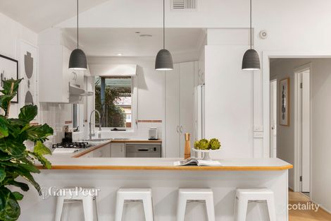 Property photo of 16 Cambridge Street Caulfield North VIC 3161