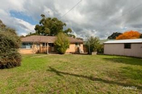 Property photo of 30 Clubbe Crescent Macgregor ACT 2615