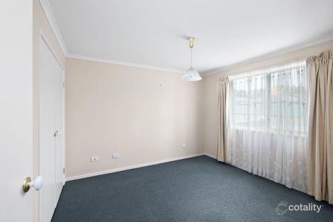 Property photo of 2/21 Bradby Avenue Mount Clear VIC 3350