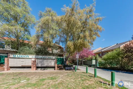 53/44 Jerrabomberra Ave, Narrabundah, ACT 2604