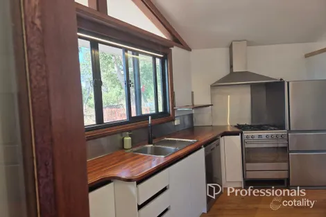 Property photo of 8 Knapp Drive Leschenault WA 6233
