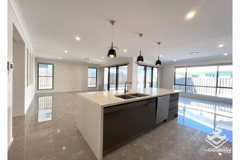 Property photo of 20 Skyview Avenue Rochedale QLD 4123