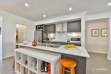 Property photo of 15 Livinus Place Augustine Heights QLD 4300