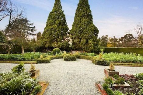 Property photo of 168A Mont Albert Road Canterbury VIC 3126