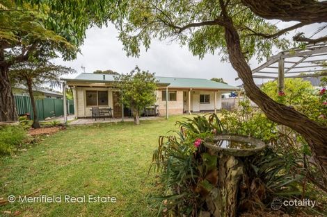 9 Maitland Ave, Little Grove, WA 6330