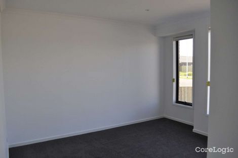 Property photo of 162 Blossom Drive Greenvale VIC 3059