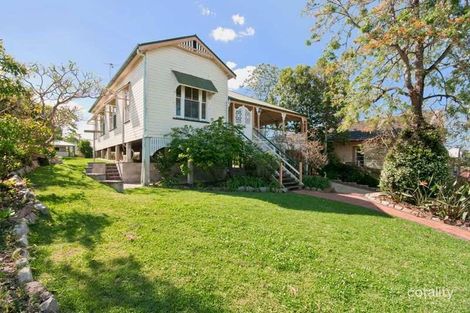 55 Manchester Tce, Indooroopilly, QLD 4068