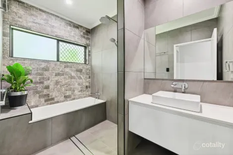 Property photo of 1 Champion Drive Rosslea QLD 4812