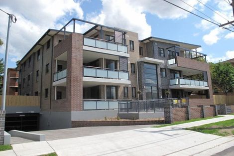 8/1-3 Oxford St, Merrylands, NSW 2160