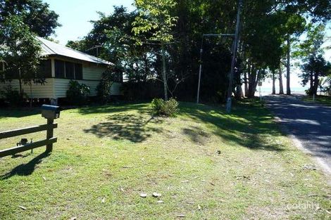 Property photo of 6 Arnold Street Machans Beach QLD 4878