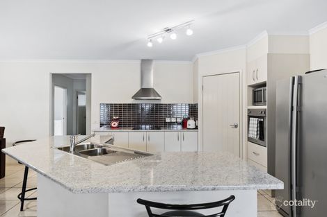 Property photo of 34 Chanel Court Wulkuraka QLD 4305