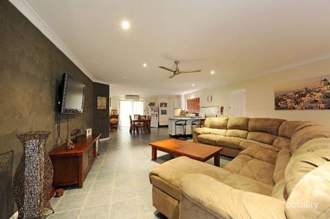 Property photo of 13 Casuarina Close Coutts Crossing NSW 2460