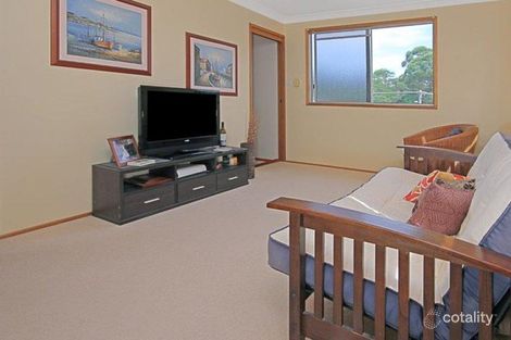 Property photo of 12 Woodlawn Avenue Burrill Lake NSW 2539