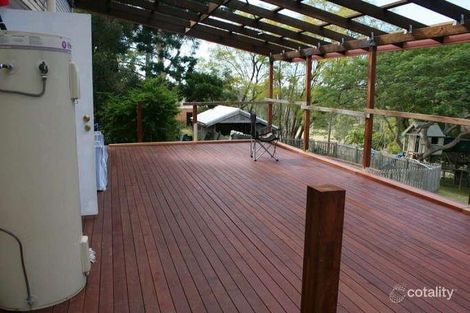 Property photo of 16 Westridge Street Brookfield QLD 4069