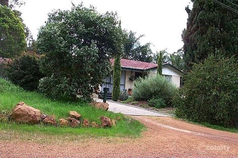 5 Attunga Rd, Roleystone, WA 6111