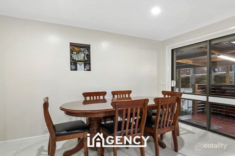 Property photo of 148 James Cook Drive Endeavour Hills VIC 3802