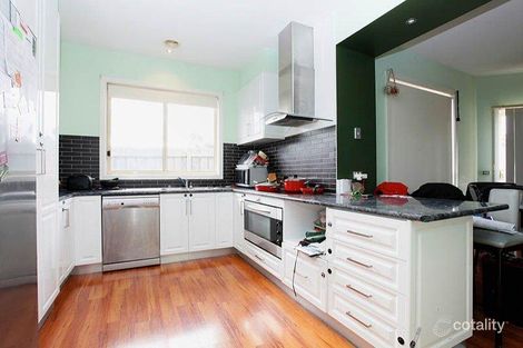 Property photo of 2/61 Collins Street St Albans VIC 3021