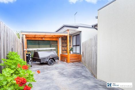 Property photo of 2/58 Oakwood Avenue Dandenong North VIC 3175