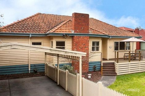 Property photo of 21 Mt Dandenong Road Ringwood East VIC 3135