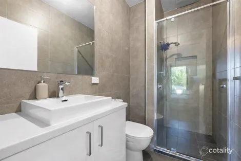 Property photo of 13 Adriatic Circuit Clyde VIC 3978