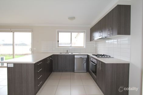 1 Annmaree Dr, Winter Valley, VIC 3358