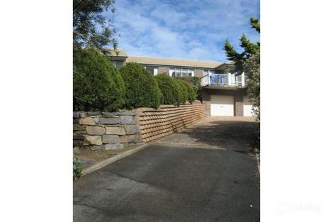 31 Rosemary Ct, Encounter Bay, SA 5211