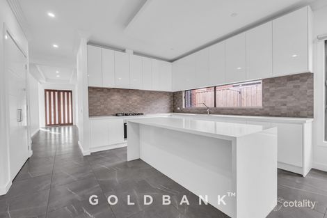 Property photo of 58 Scotland Circuit Cranbourne West VIC 3977
