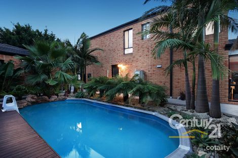 Property photo of 4 Azure Place Narre Warren South VIC 3805