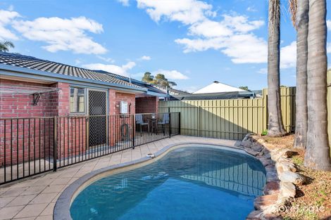 Property photo of 11 Coonawarra Close Woodcroft SA 5162