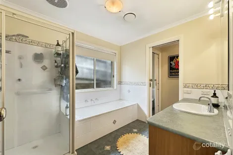 Property photo of 2/11 George Street Warragul VIC 3820