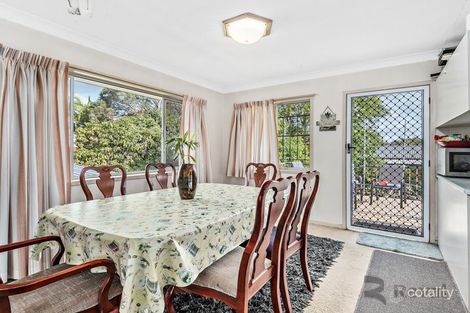 Property photo of 30 Blackwattle Street Macgregor QLD 4109