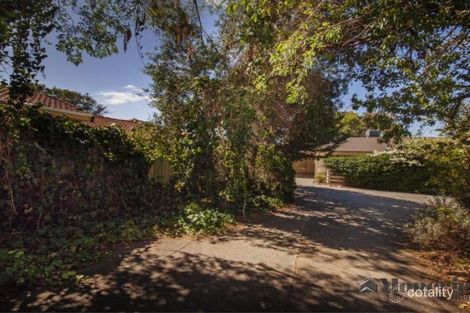 3/3 Birdwood Crcs E, Bicton, WA 6157