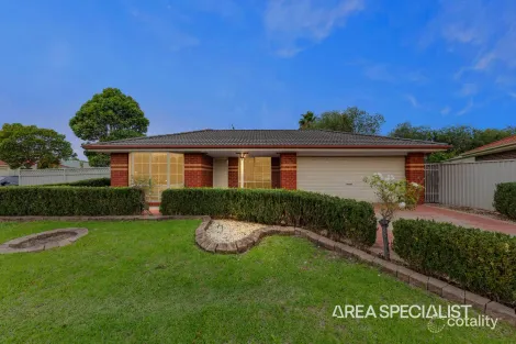 1 AVOCA PL, PAKENHAM, VIC 3810