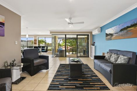 Property photo of 41 Navigators Way Port Macquarie NSW 2444