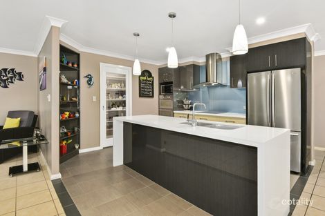 Property photo of 41 Navigators Way Port Macquarie NSW 2444