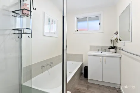 Property photo of 9/15 Holloway Road Croydon North VIC 3136